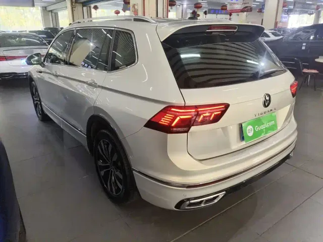 Volkswagen Tiguan L — Фото автомобиля 22