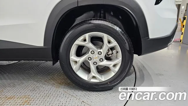 ChevroletGMDaewoo Trax Trax Кроссовер — Фото автомобиля 21