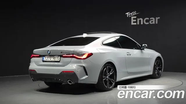 Фотография автомобиля — BMW 4 Series G22