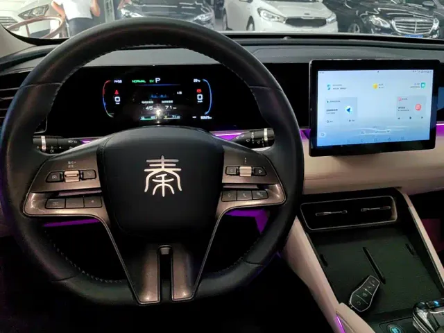 BYD Qin L — Фото автомобиля 9