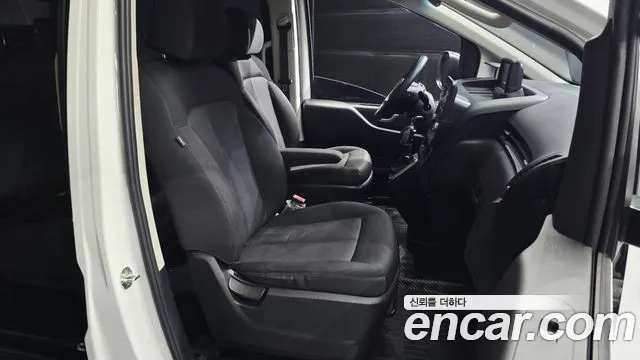 Hyundai Staria Staria Карго 5 мест — Фото автомобиля 26