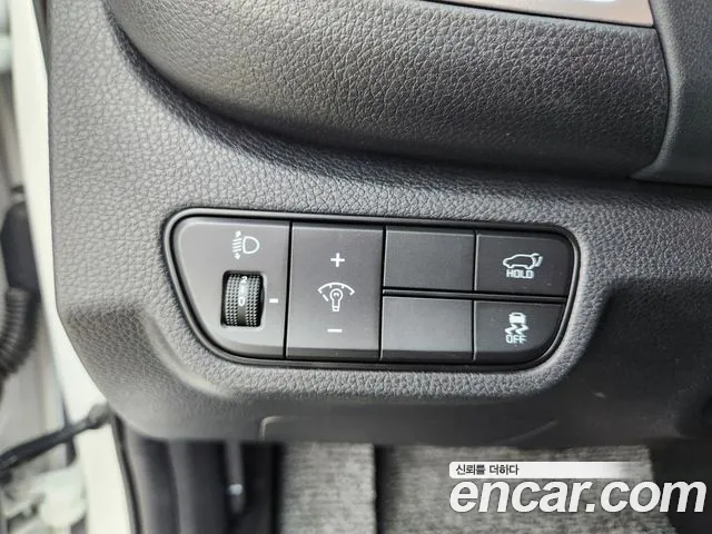 Kia Seltos New — Фото автомобиля 14