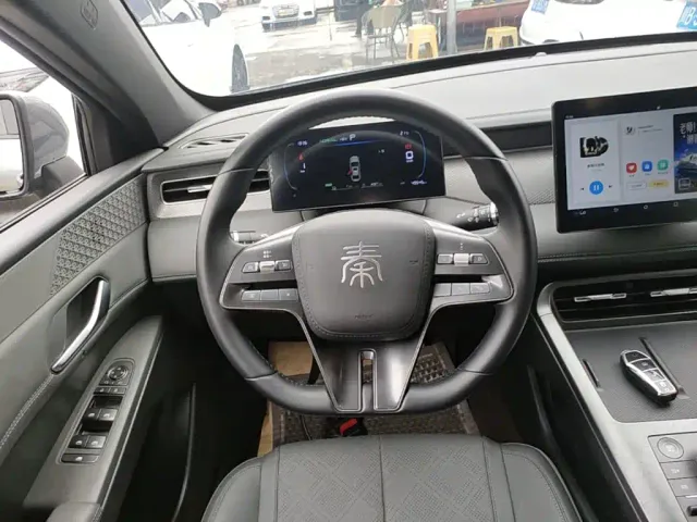 BYD Qin PLUS — Фото автомобиля 10