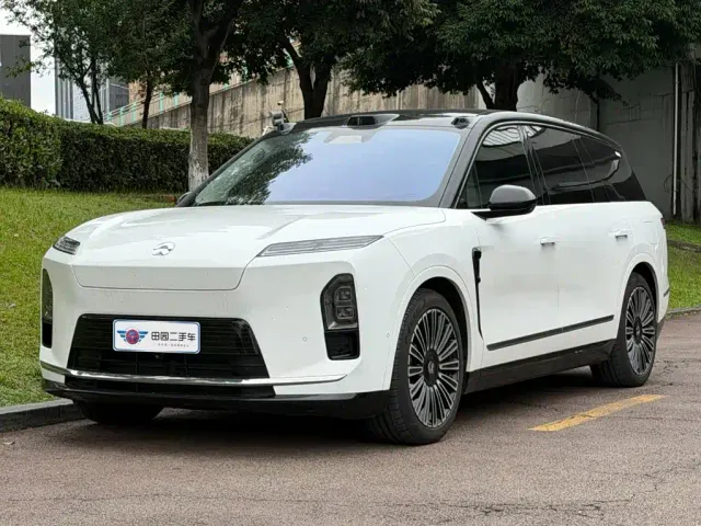 Фотография автомобиля — Nio ES8