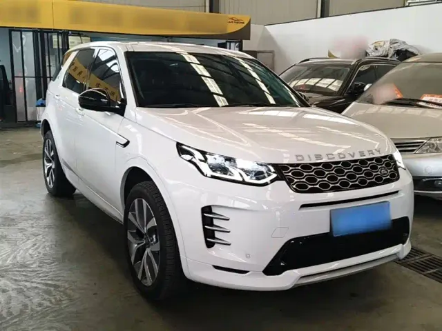 Land Rover Discovery Sport — Фото автомобиля 3
