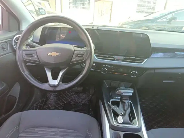 Chevrolet Monza — Фото автомобиля 9