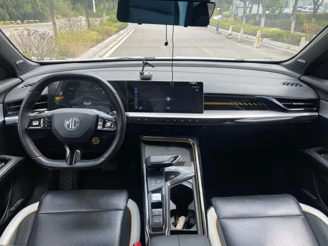 MG 5 Scorpio — Фото автомобиля 5
