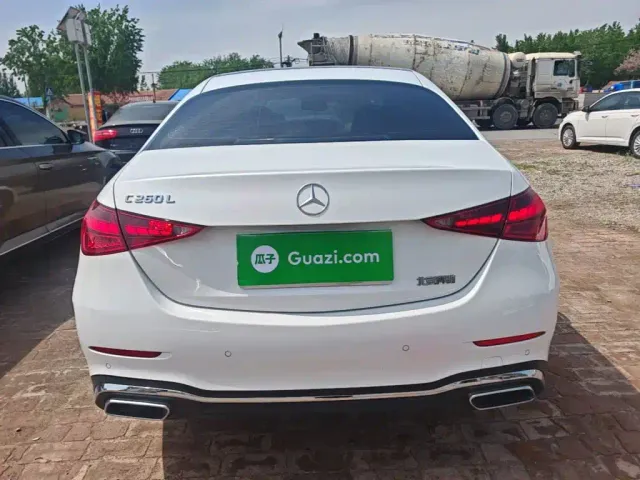 Mercedes-Benz C-Class — Фото автомобиля 3