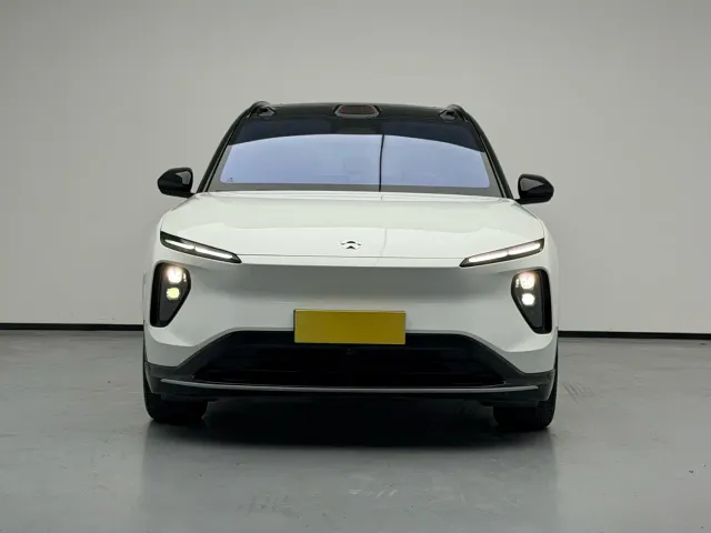 Nio ES6 — Фото автомобиля 5