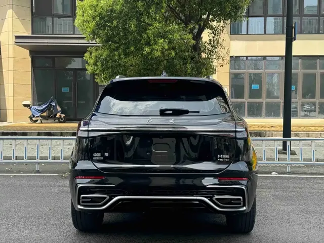 Hongqi HS5 — Фото автомобиля 9