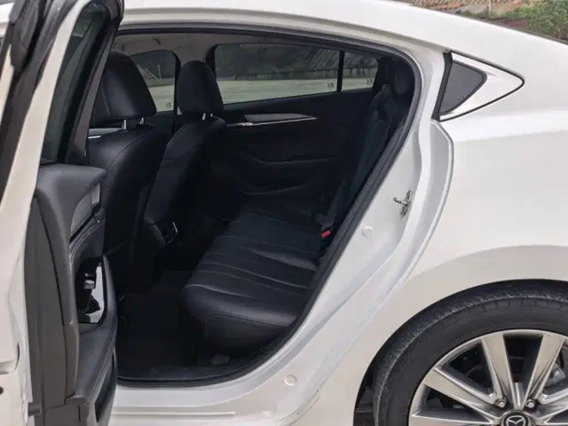 Mazda Atenza 2021 Model 2.5L Blue Sky Sport Edition — Фото автомобиля 14