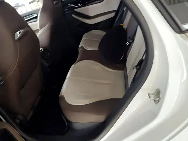 BYD Qin PLUS — Фото автомобиля 16