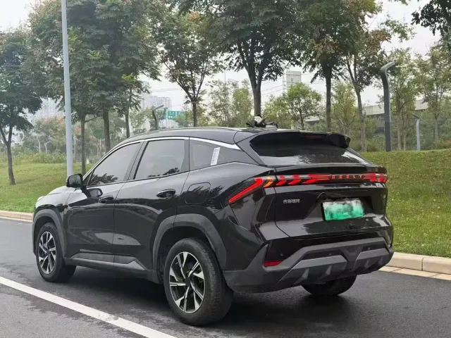 Geely Galaxy L7 — Фото автомобиля 8