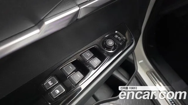 KG_Mobility_Ssangyong Torres Torres Бензин 1.5 2WD — Фото автомобиля 24
