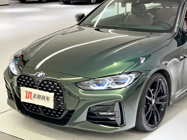 BMW BMW 4 Series 2023 425i Convertible M Sport Shadowline Package — Фото автомобиля 9