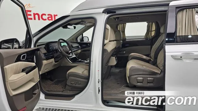 Kia Canival Carnival 4 поколение Бензин 7 мест Hi-Limousine — Фото автомобиля 19