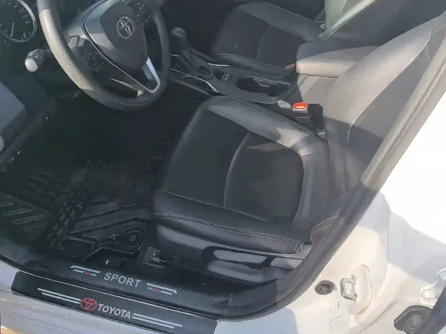 Toyota Corolla — Фото автомобиля 14