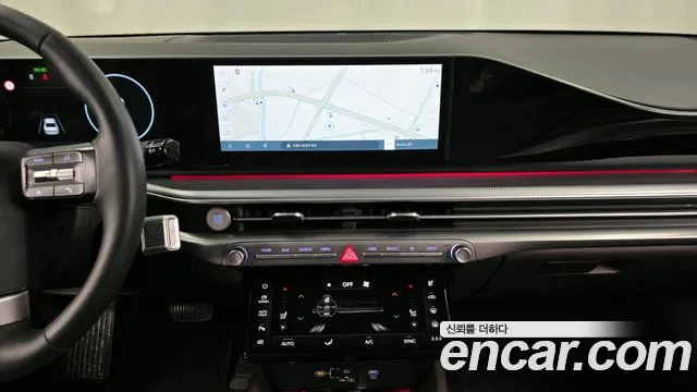 Hyundai Grandeur Grandeur (GN7) 2.5 Бензин 2WD — Фото автомобиля 14