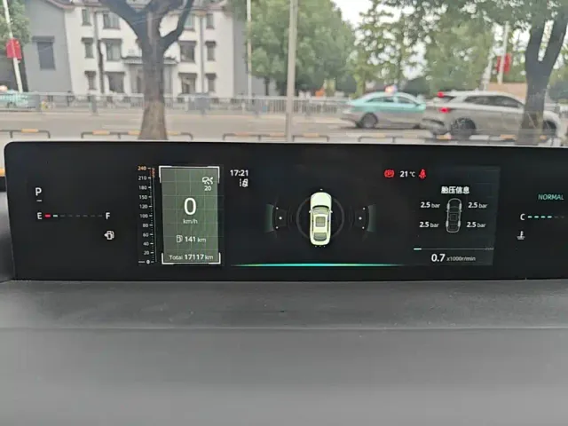 Changan Eado — Фото автомобиля 11