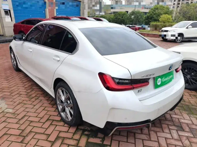 BMW i3 — Фото автомобиля 4