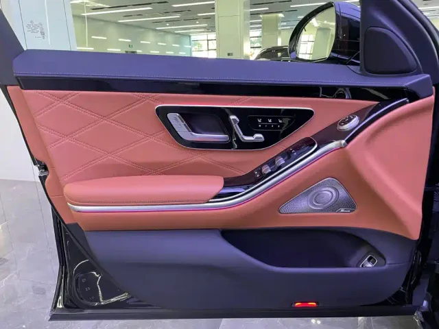 Mercedes-Benz Maybach S-Class — Фото автомобиля 10