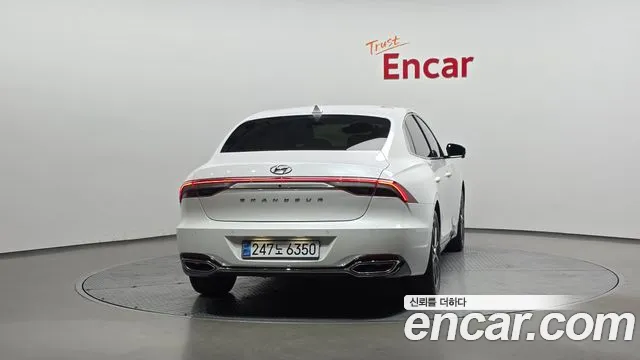 Hyundai Grandeur Grandeur (New) — Фото автомобиля 4