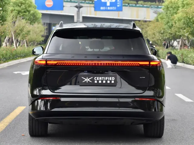 Xpeng G9 — Фото автомобиля 5