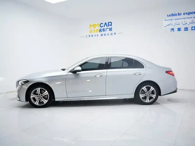 Mercedes-Benz C-Class — Фото автомобиля 9