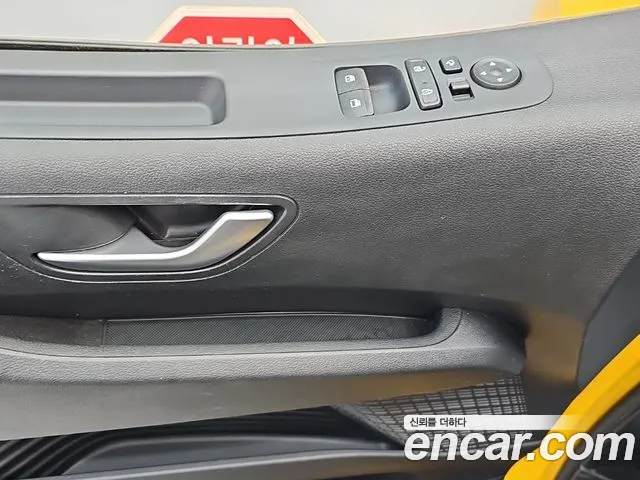 Hyundai Staria Staria L3.5 Школьный автобус — Фото автомобиля 13
