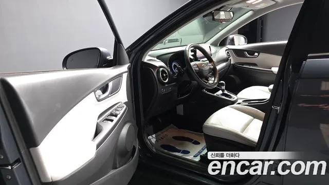 Hyundai Kona Новый Kona Бензин 1.6 турбо 2WD — Фото автомобиля 10