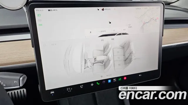 Tesla Model 3 — Фото автомобиля 18