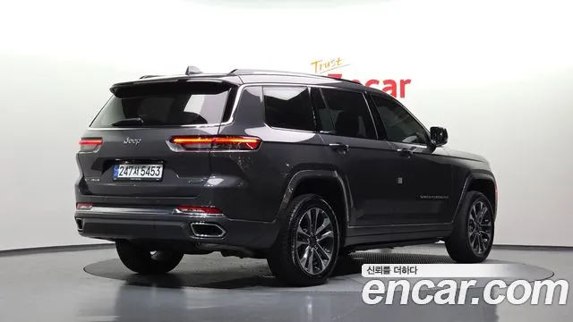 Jeep Cherokee Grand Cherokee(WL) L 3.6 Overland — Фото автомобиля 2