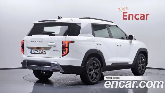 KG_Mobility_Ssangyong Torres Torres Бензин 1.5 2WD — Фото автомобиля 2