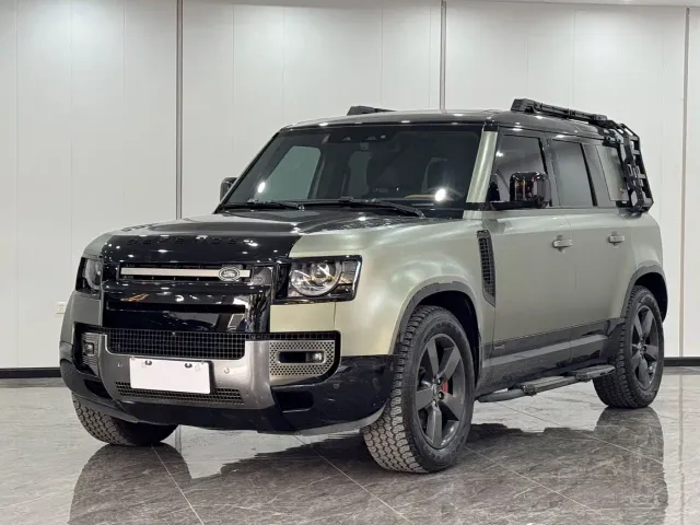 Фотография автомобиля — Land Rover Defender