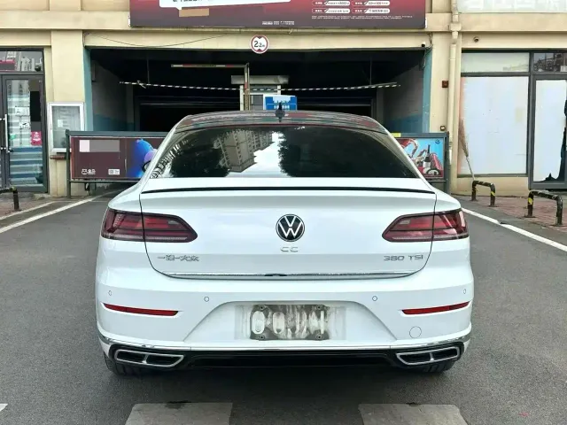 Volkswagen CC — Фото автомобиля 8