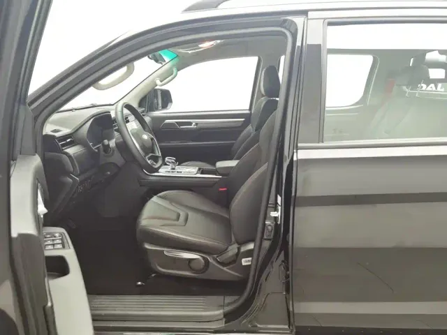 JAC Motors JAC T8 — Фото автомобиля 10