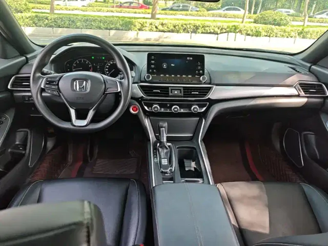 Honda Inspire — Фото автомобиля 9