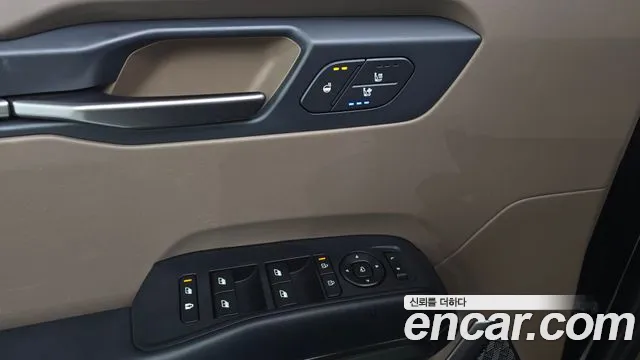 Kia EV9 — Фото автомобиля 28