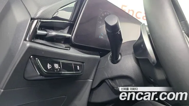 Kia Niro New — Фото автомобиля 25