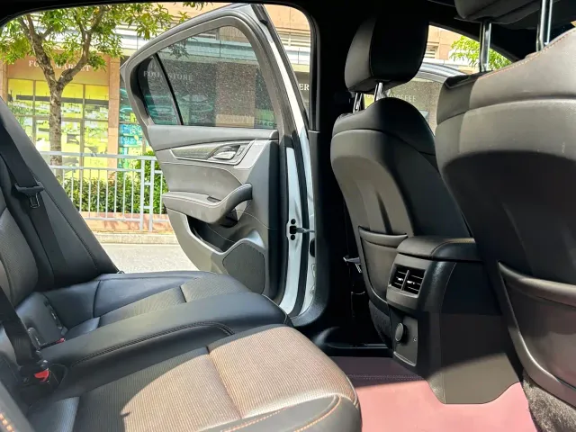 Cadillac CT5 — Фото автомобиля 15