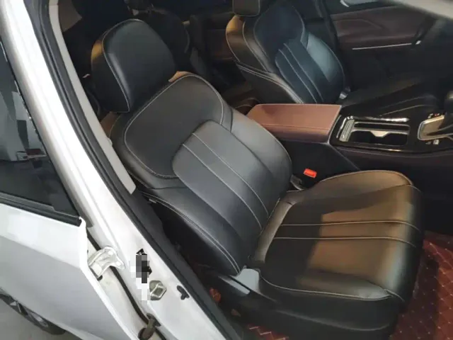 GAC Trumpchi M6 — Фото автомобиля 24