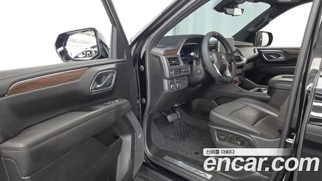 ChevroletGMDaewoo Tahoe Tahoe 6.2 Dark Knight 4WD — Фото автомобиля 9
