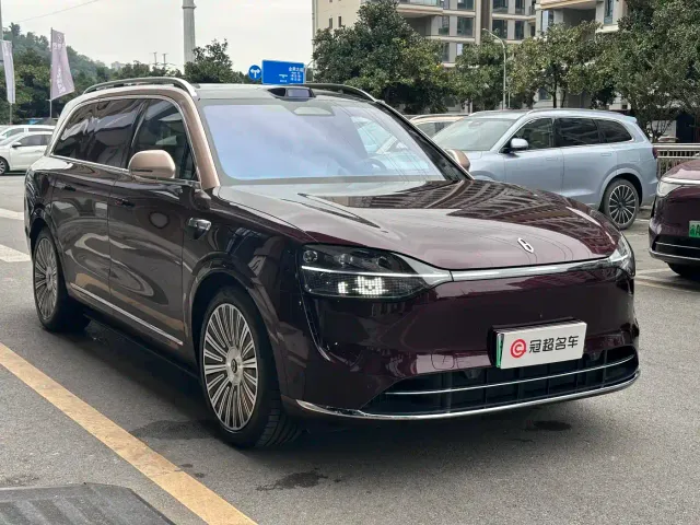 Aito M9 — Фото автомобиля 3
