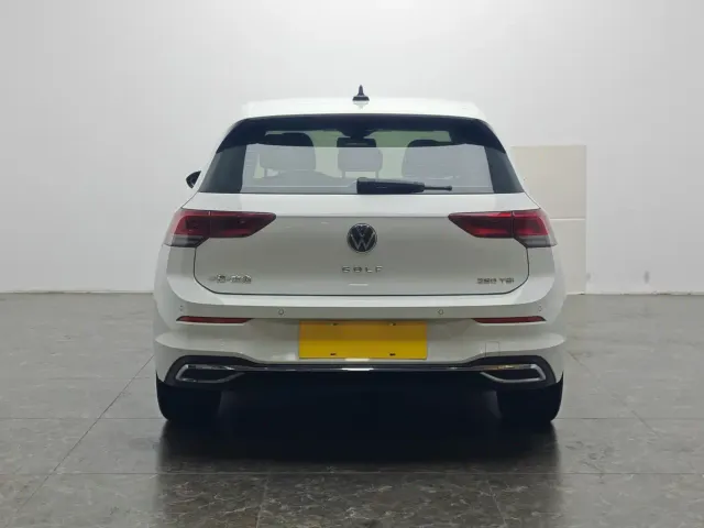Volkswagen Golf — Фото автомобиля 6