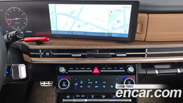 Hyundai Santafe Santa Fe (MX5) Бензин 2.5T 2WD — Фото автомобиля 10