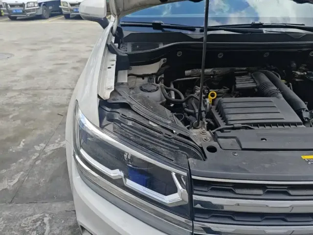Volkswagen Tharu — Фото автомобиля 20