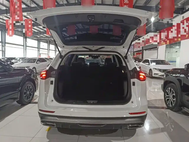 Haval H6 — Фото автомобиля 18