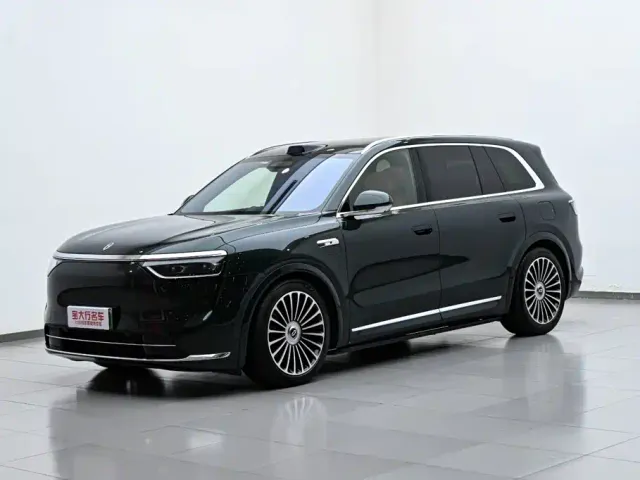 Aito M8 — Фото автомобиля 2