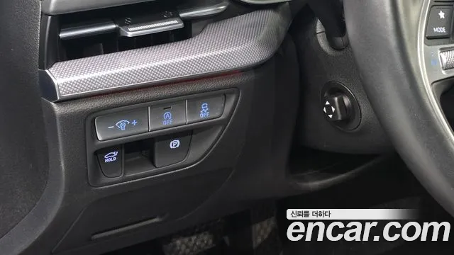 Genesis G80 Бензин 2.5 турбо AWD — Фото автомобиля 13