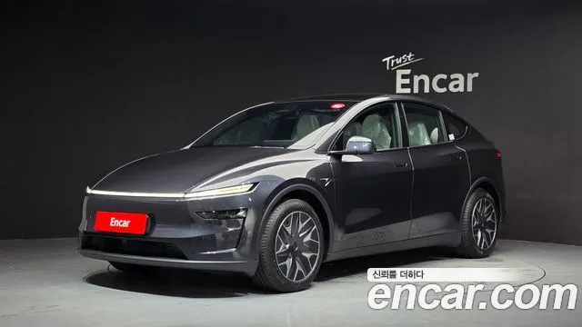 Фотография автомобиля — Tesla Model Y